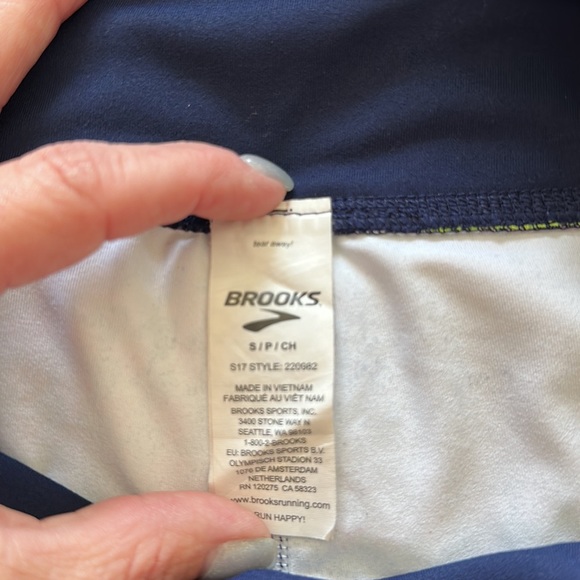 Ladies BROOKS Small Capri Running Leggings - Picture 3 of 5